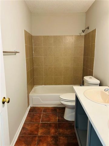 2580 Binghampton Lane, Lawrenceville, GA 30044