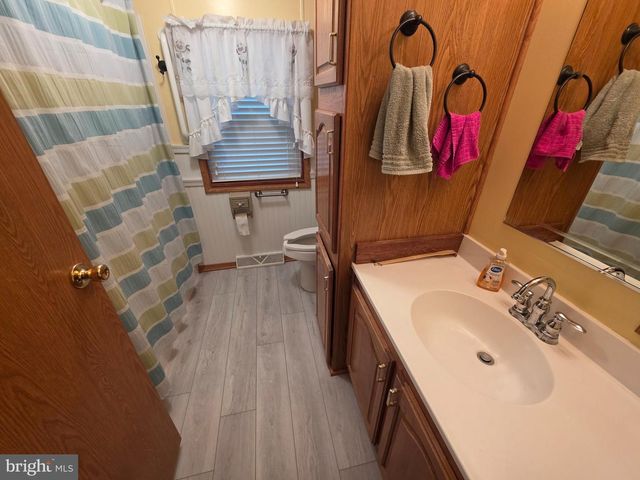 6315 E NEW MARKET ELLWOOD RD, Hurlock, MD 21643
