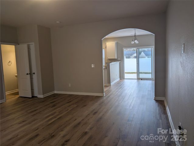 8419 Candlenut Lane, Charlotte, NC 28215