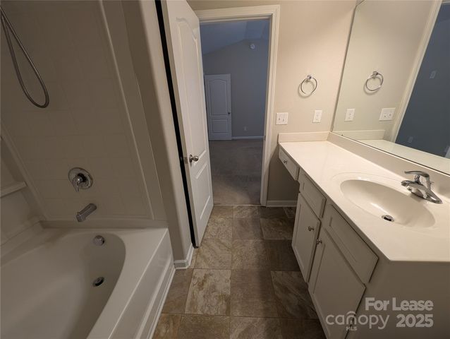 8419 Candlenut Lane, Charlotte, NC 28215