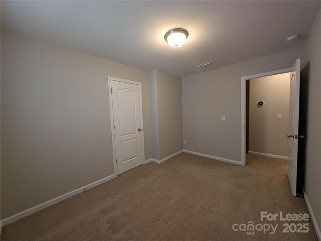 8419 Candlenut Lane, Charlotte, NC 28215