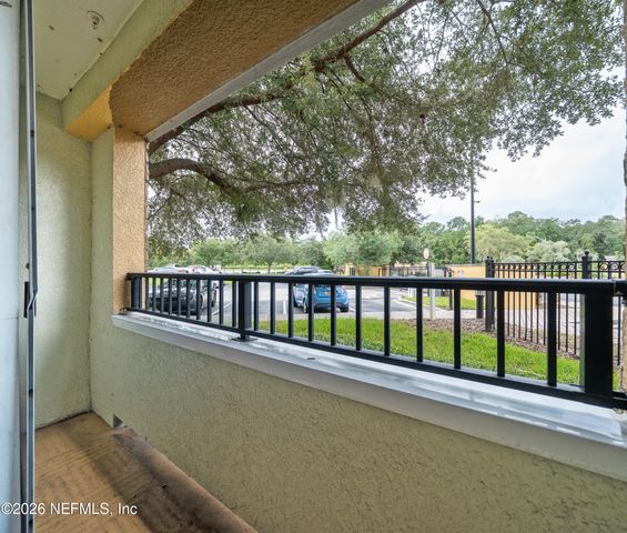 8539 GATE Parkway W 9107, Jacksonville, FL 32216