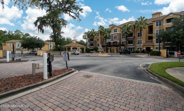 8539 GATE Parkway W 9107, Jacksonville, FL 32216
