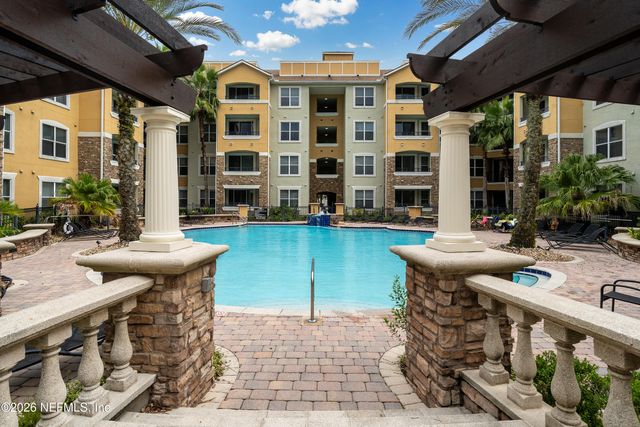 8539 GATE Parkway W 9107, Jacksonville, FL 32216