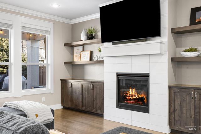 5952 N Bolsena Ave, Meridian, ID 83646