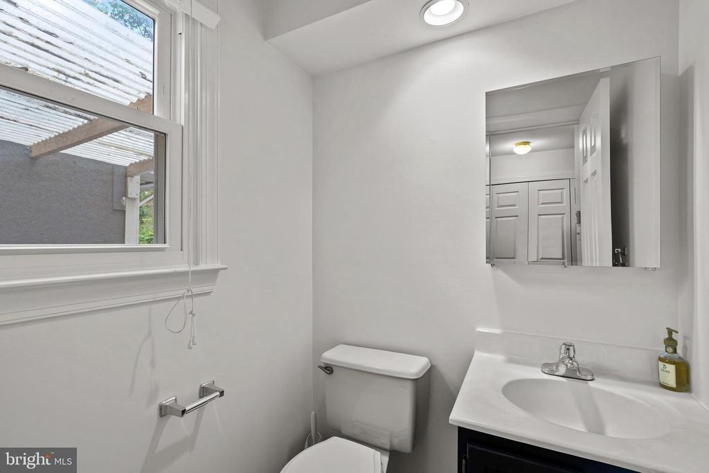 Image 12 of property listing at 12128 GRAY STAR WAY, Columbia, MD 21044