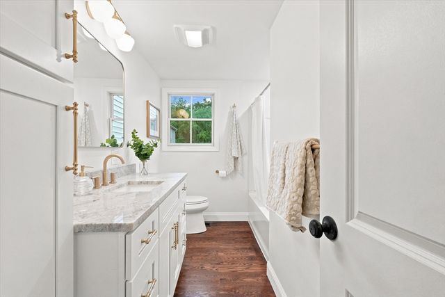 25 Lavalley Ln, Newburyport, MA 01950
