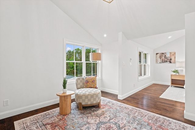 25 Lavalley Ln, Newburyport, MA 01950