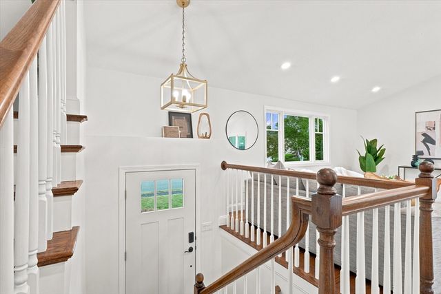 25 Lavalley Ln, Newburyport, MA 01950