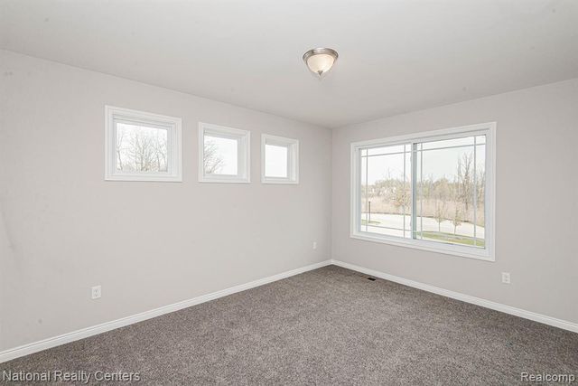 1028 Rochawies Drive, Oakland, MI 48363