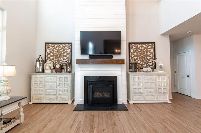 226 Carmichael Drive, Canton, GA 30115