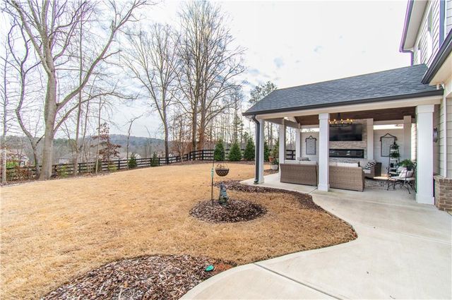 226 Carmichael Drive, Canton, GA 30115