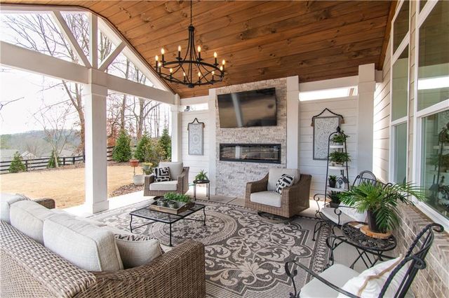 226 Carmichael Drive, Canton, GA 30115