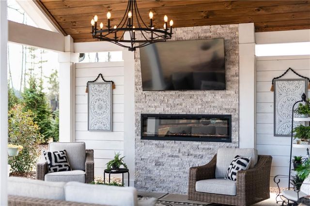 226 Carmichael Drive, Canton, GA 30115