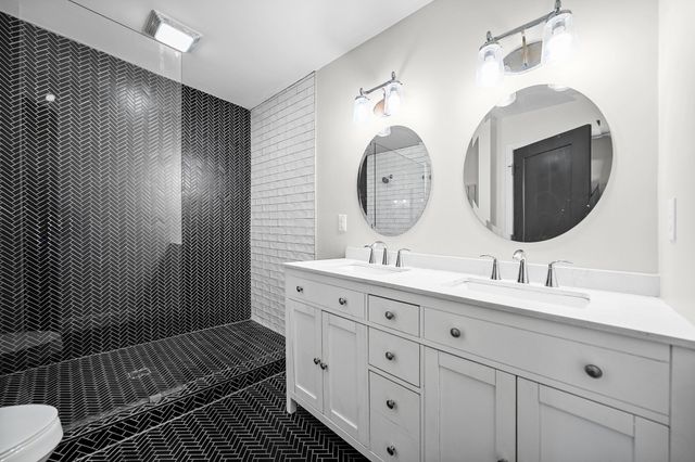 1300 Elliston St, Old Hickory, TN 37138