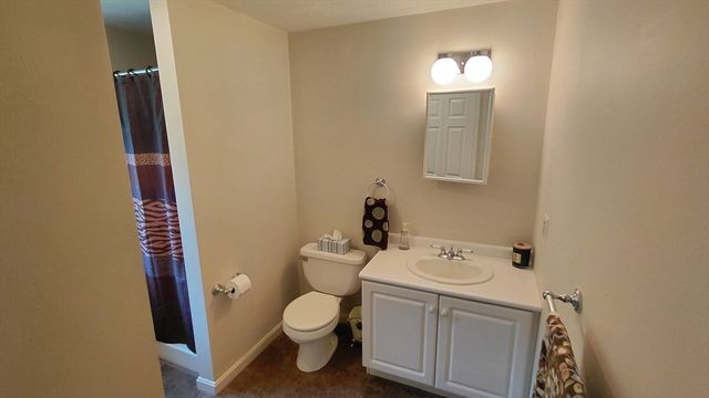 3 Kelly Drive, Middleboro, MA 02346