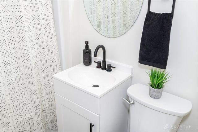 4601 Curundu Avenue, Dayton, OH 45416