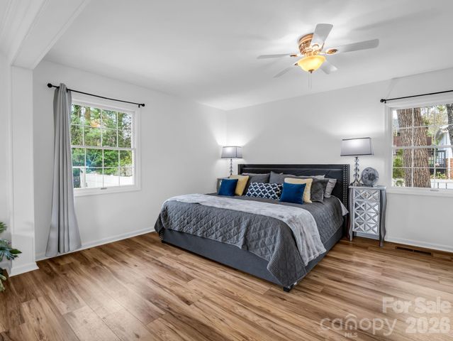 54 Broadway Avenue, Tryon, NC 28782