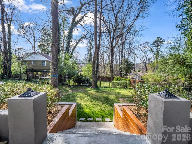 54 Broadway Avenue, Tryon, NC 28782