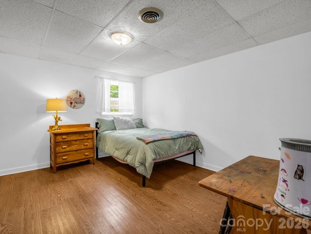 54 Broadway Avenue, Tryon, NC 28782