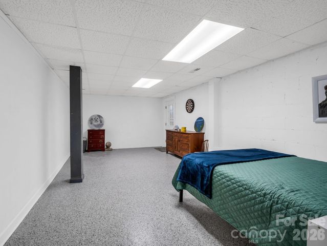 54 Broadway Avenue, Tryon, NC 28782