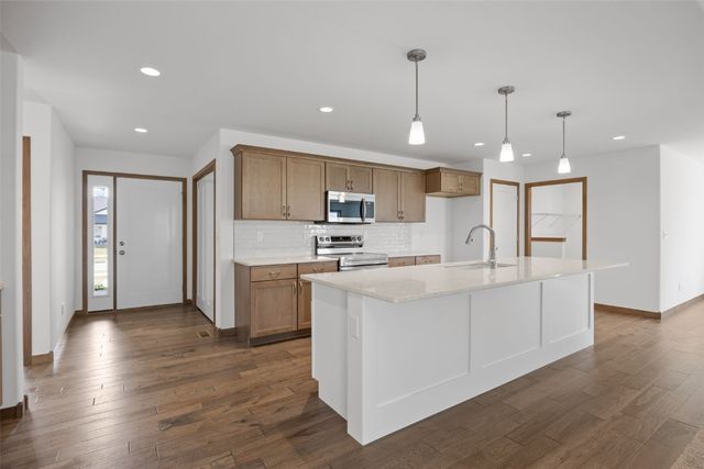 3110 Teton Street SW, Cedar Rapids, IA 52404