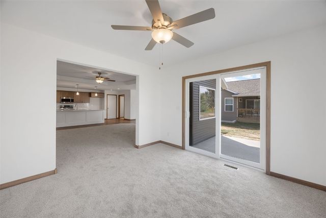 3110 Teton Street SW, Cedar Rapids, IA 52404