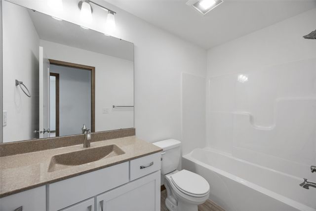 3110 Teton Street SW, Cedar Rapids, IA 52404