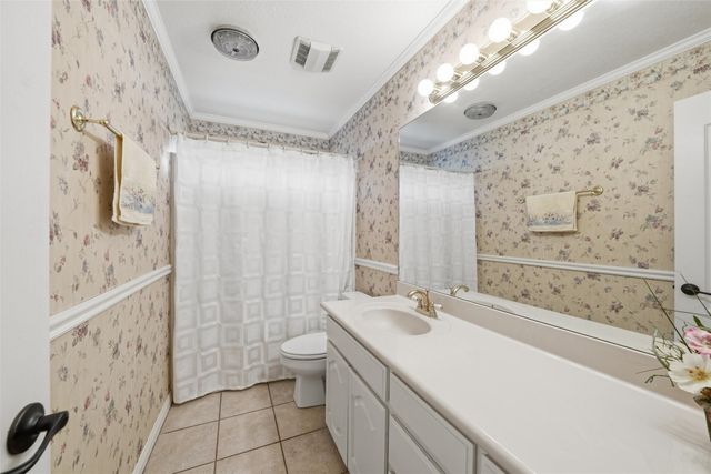1681 W Tate Avenue, Robinson, TX 76706