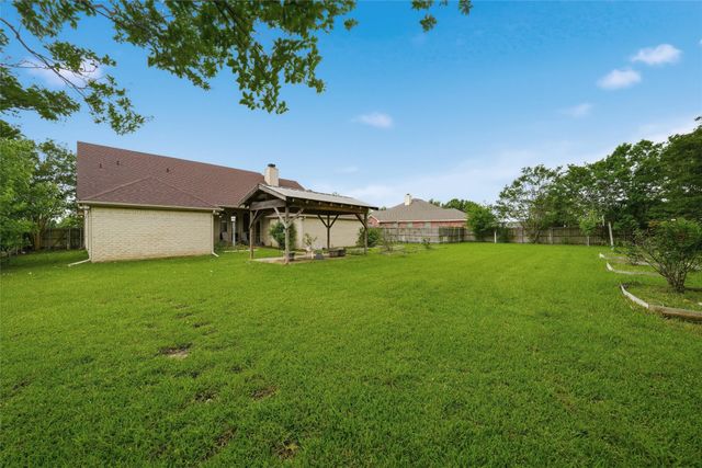 1681 W Tate Avenue, Robinson, TX 76706