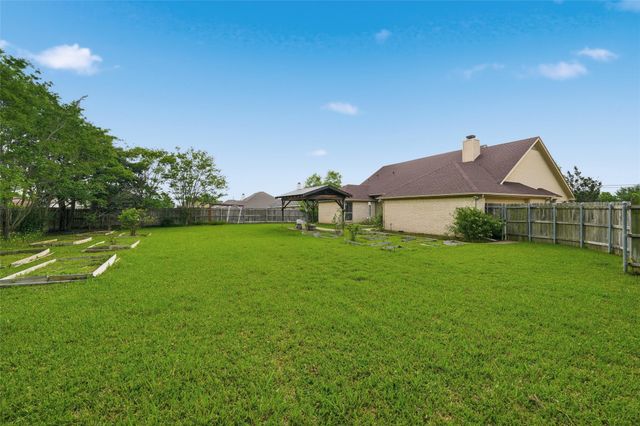 1681 W Tate Avenue, Robinson, TX 76706