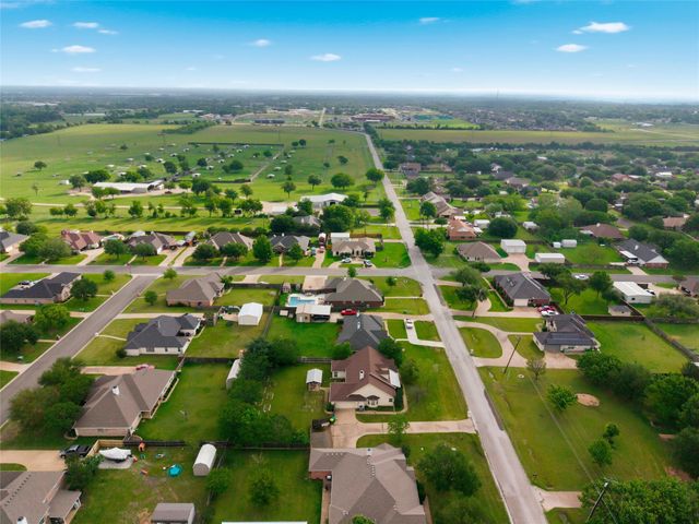 1681 W Tate Avenue, Robinson, TX 76706