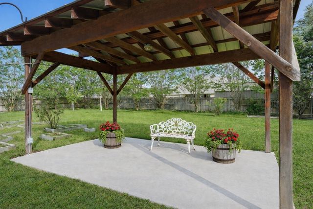 1681 W Tate Avenue, Robinson, TX 76706