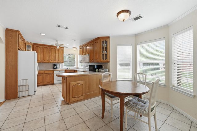 1681 W Tate Avenue, Robinson, TX 76706