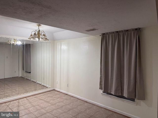 2639 MIDDLE RD, Winchester, VA 22601