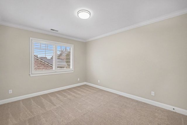 1233 Potter Ln, Gallatin, TN 37066