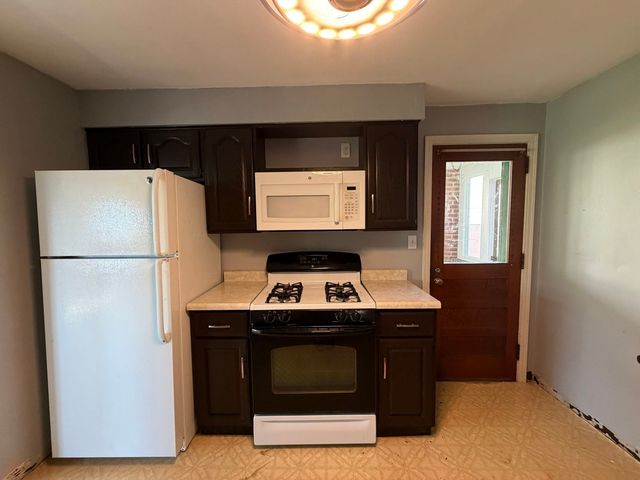 1902 Loretta DRIVE, Penn Hills, PA 15235