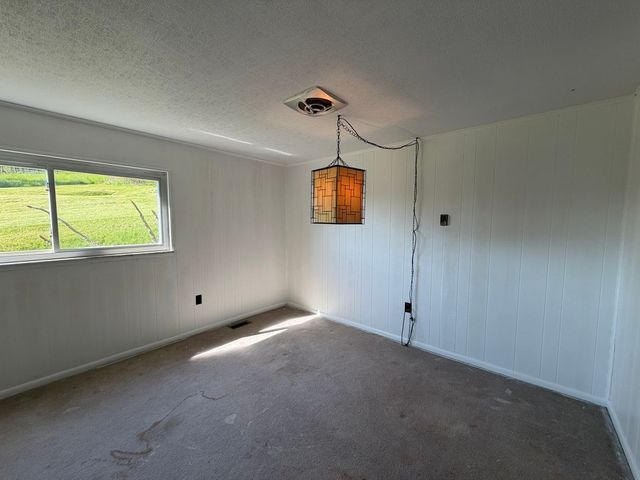 1902 Loretta DRIVE, Penn Hills, PA 15235
