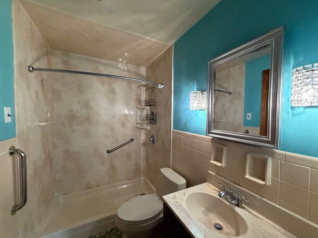 1902 Loretta DRIVE, Penn Hills, PA 15235