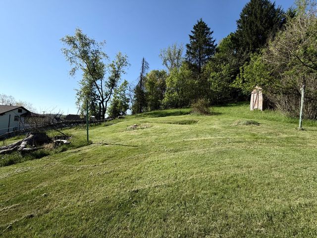 1902 Loretta DRIVE, Penn Hills, PA 15235