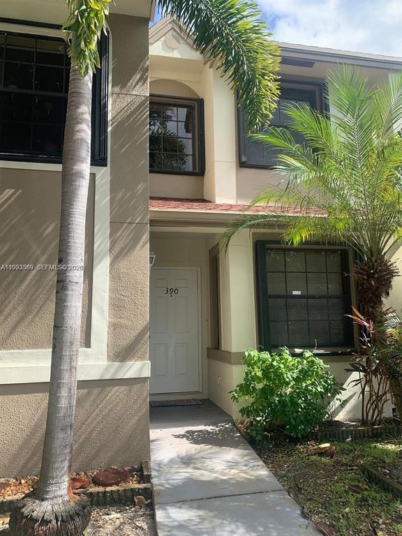 390 City View Dr 390, Fort Lauderdale, FL 33311