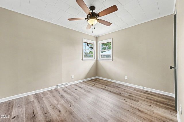 912 Larchwood Drive, Durham, NC 27713
