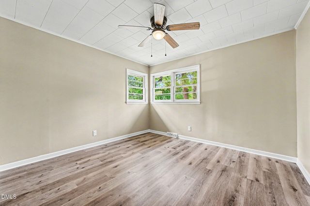 912 Larchwood Drive, Durham, NC 27713