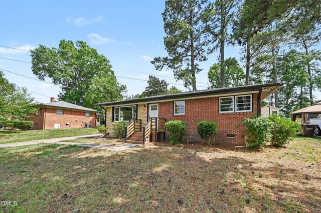 912 Larchwood Drive, Durham, NC 27713