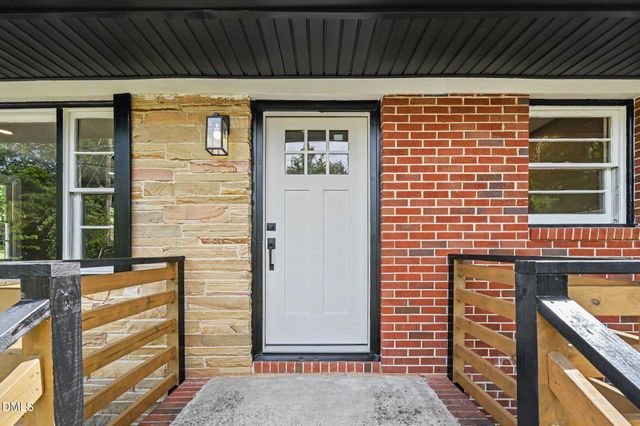 912 Larchwood Drive, Durham, NC 27713