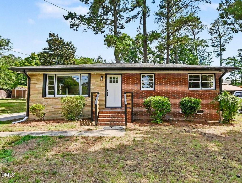 912 Larchwood Drive, Durham, NC 27713