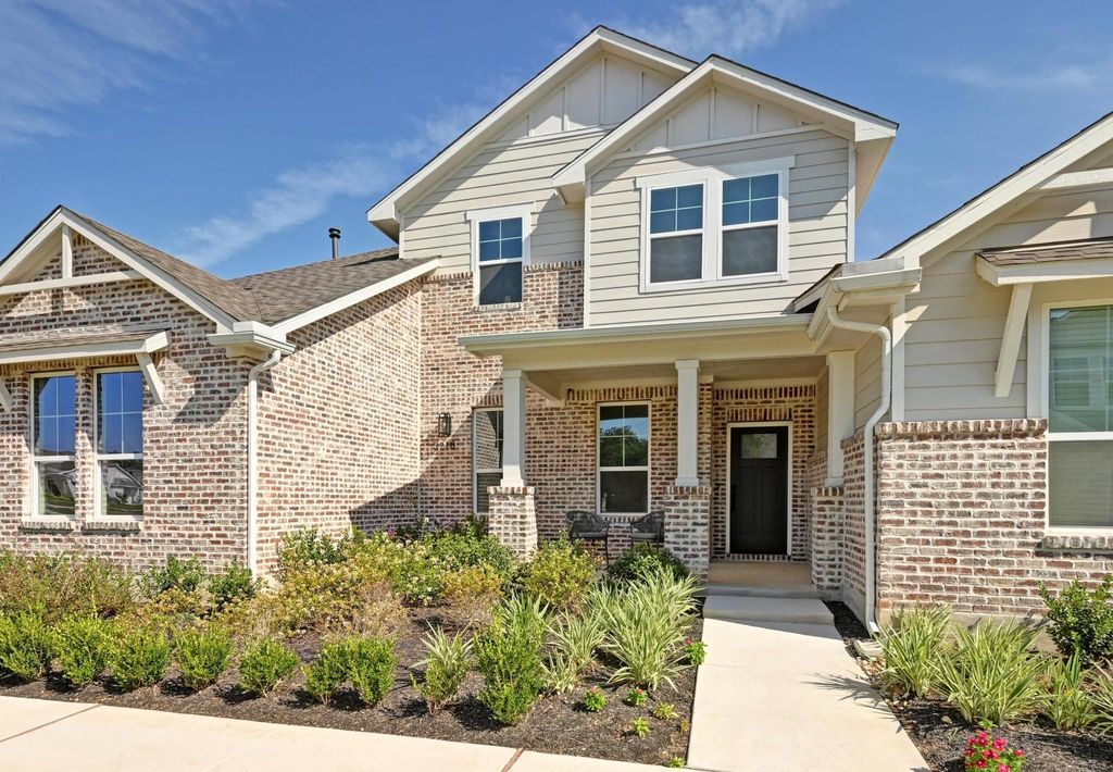 521 Burlington DR B, Buda, TX 78610