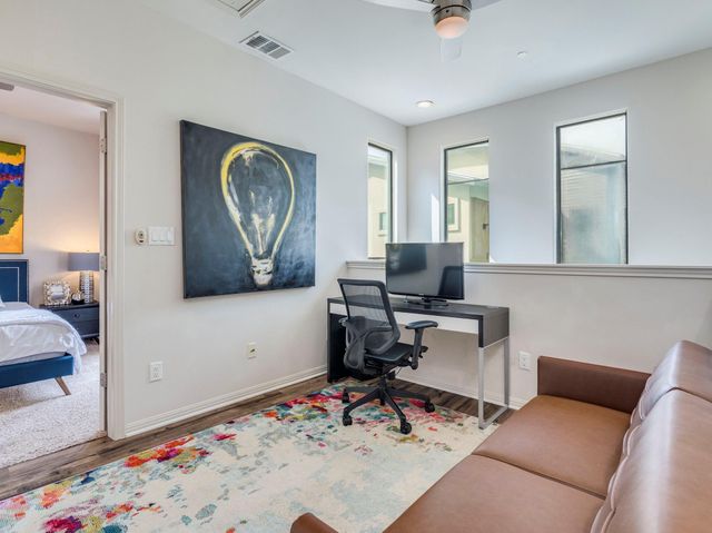 124 Cumberland RD 401, Austin, TX 78704