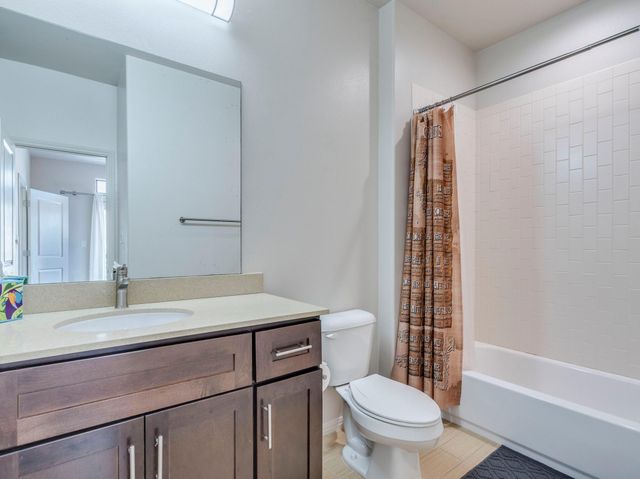 124 Cumberland RD 401, Austin, TX 78704
