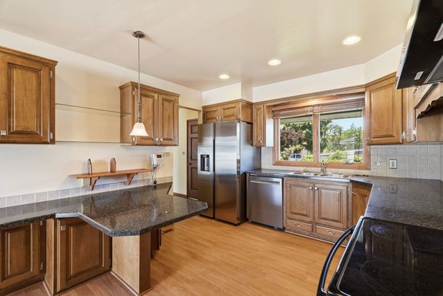 6414 N Fleming St, Spokane, WA 99208